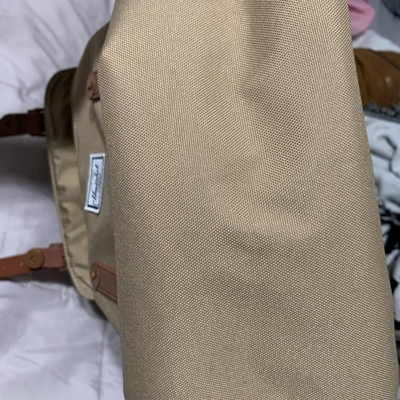 Herschel large backpack NWOT - Picture 8 of 9